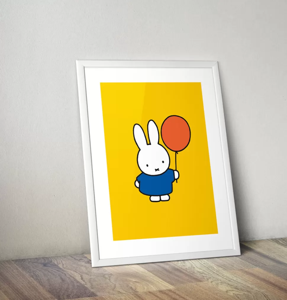 Outlet Miffy Holding A Balloon Framed Mini Poster